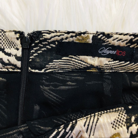 Sugarlips Faux Wrap Mini Skirt (M) - Picture 4 of 7